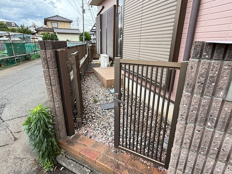 寺尾小泉貸家 エントランス