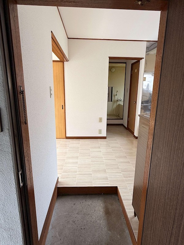 ビューハイツすごう 玄関
