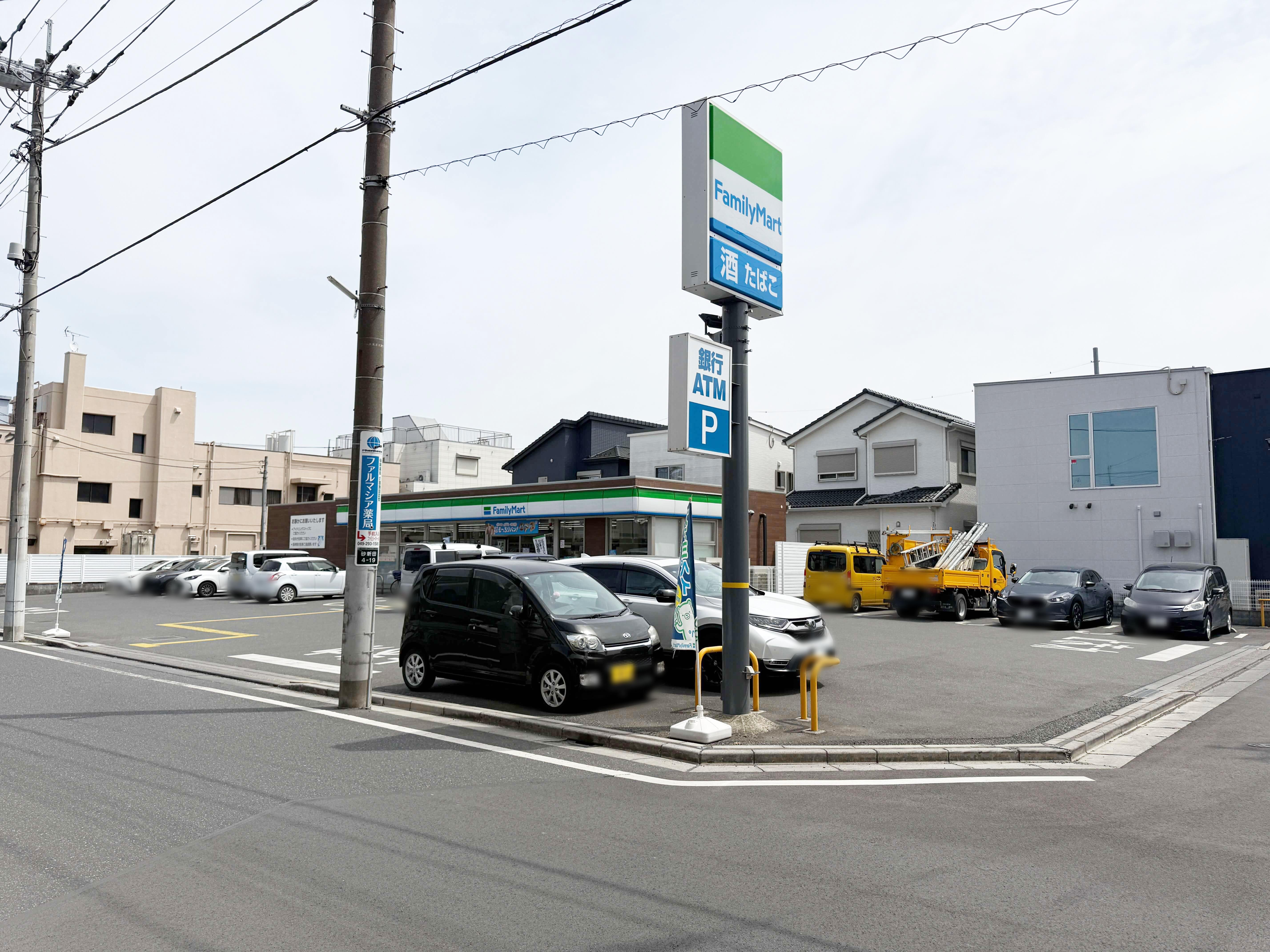 吉田ハイツ武蔵野 コンビニ