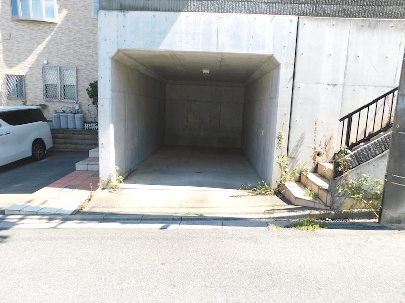 北野２丁目戸建Ⅱ 駐車場