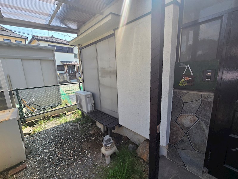 寺尾関口貸家 庭
