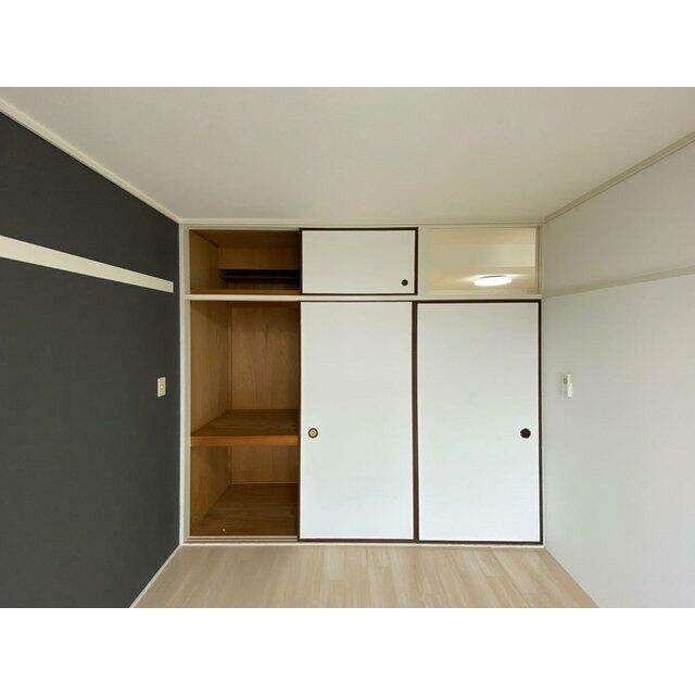行田ハイツ２号棟 収納