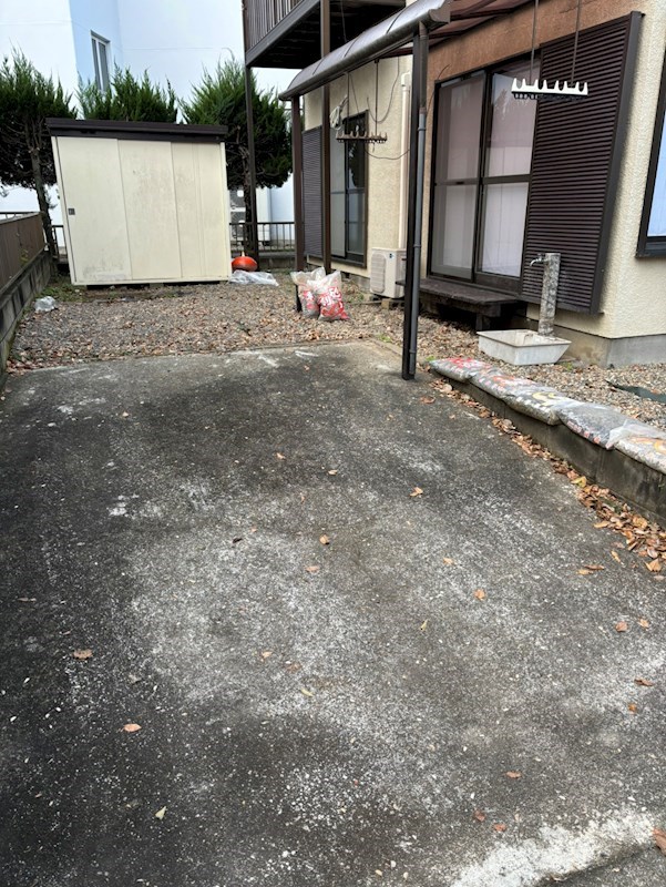 深谷市北根戸建 駐車場