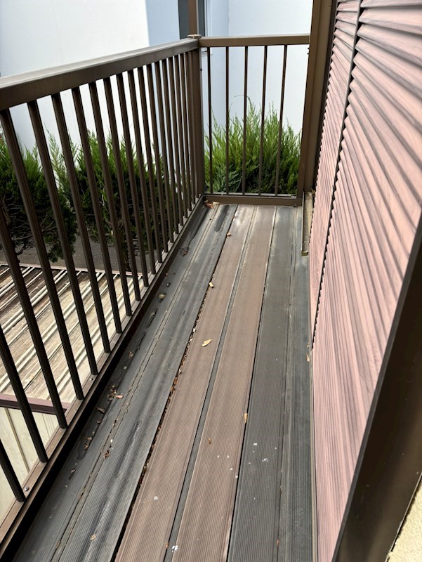 深谷市北根戸建 ベランダ