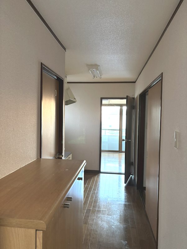 山口ビル 玄関
