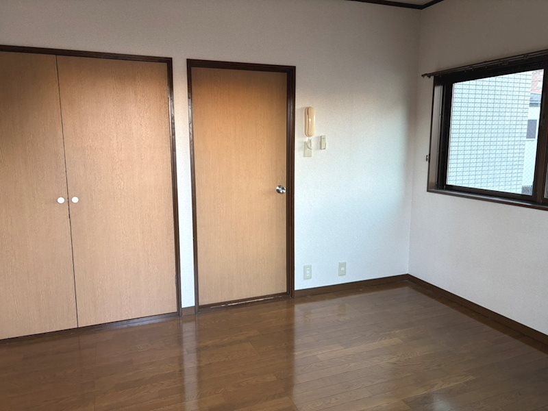 山口ビル ベッドルーム