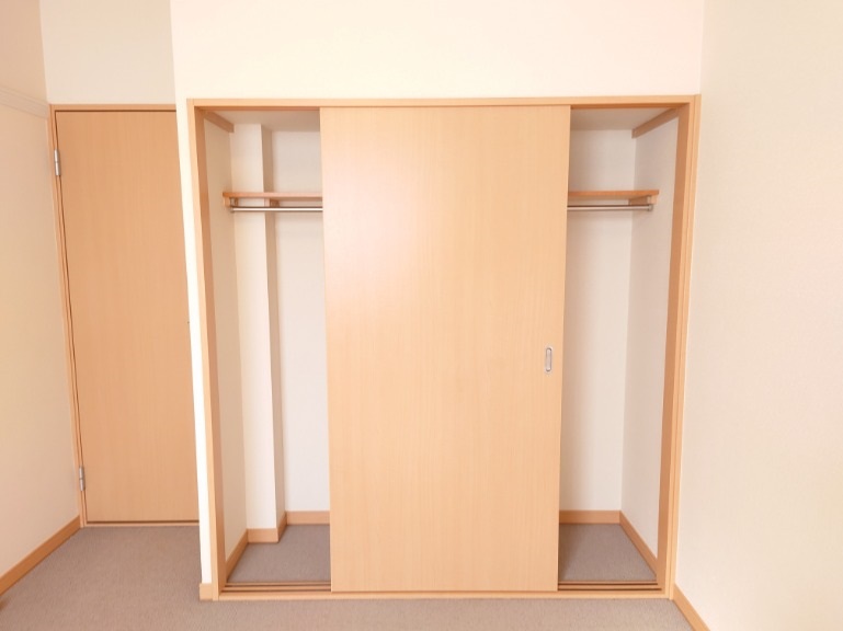 レオパレス柳戸 その他
