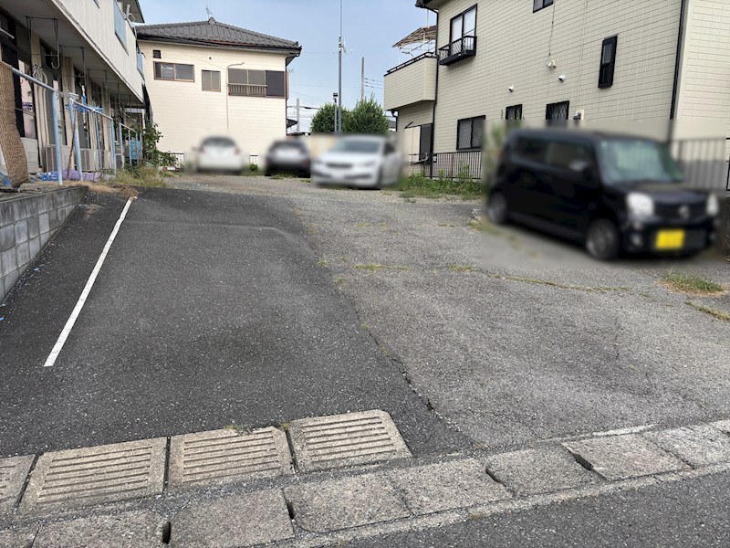 中島マンション 駐車場