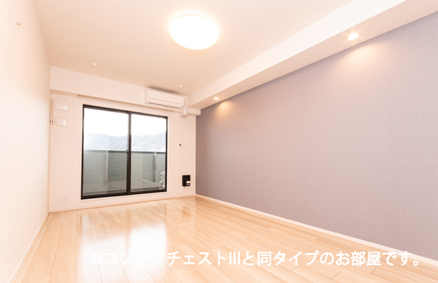 ヒカルサ熊谷大原 リビング