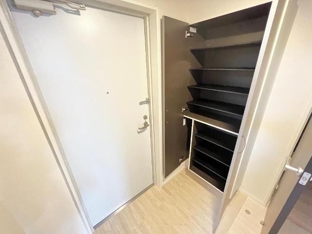 パーシモンズ　テラス 収納