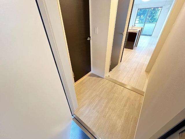 パーシモンズ　テラス 玄関