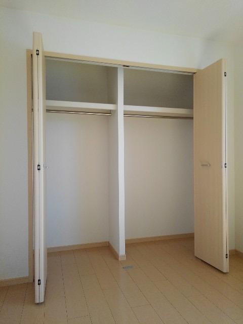 サニーホームズ 収納