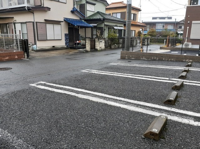 シティハイツ毛呂Ｂ 駐車場