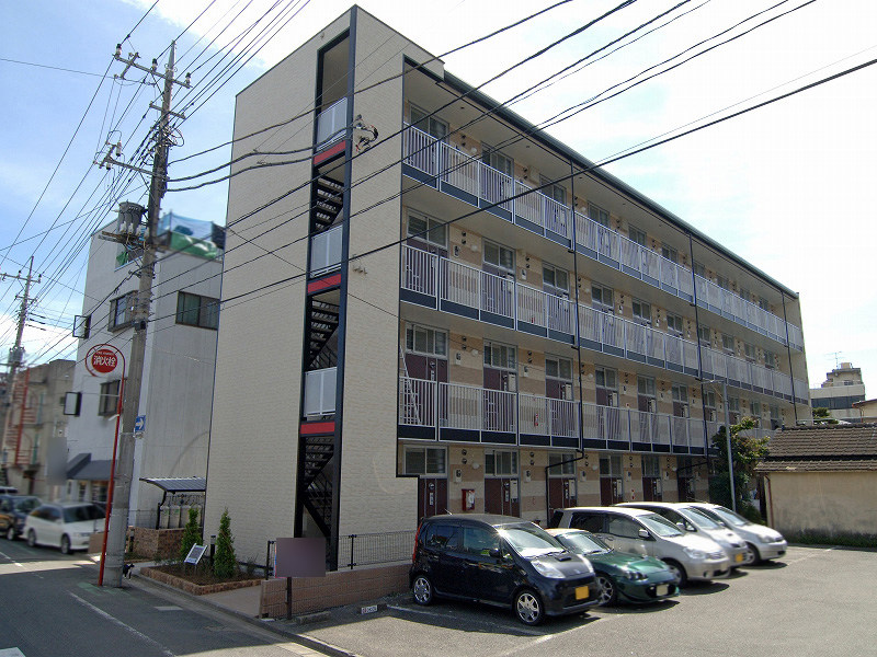 レオパレスMARUTAKA 外観