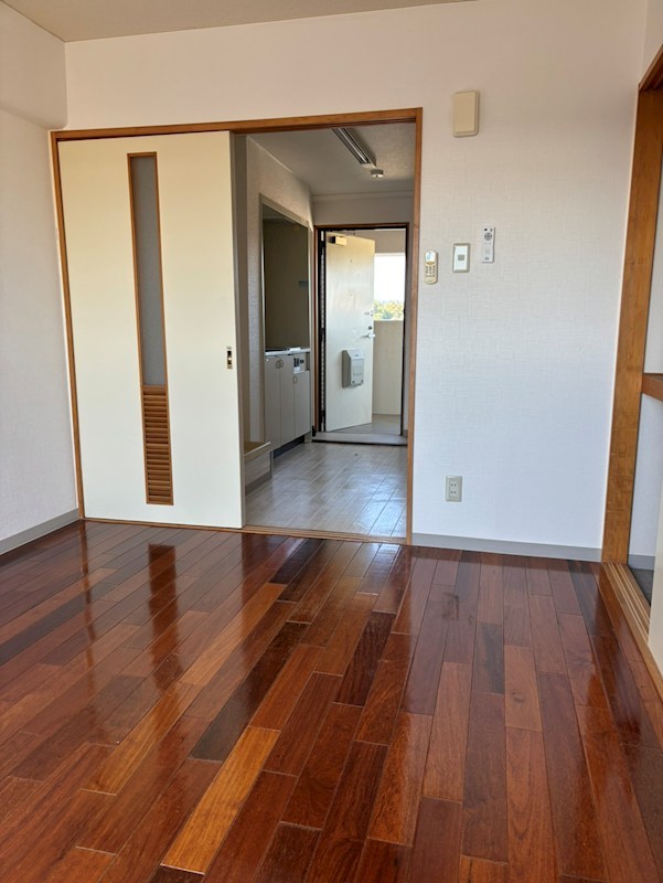 長島ビル ベッドルーム