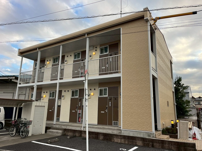 レオパレス鶴ヶ島 外観