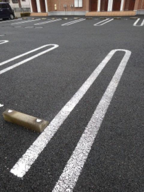 エアリークレメントⅠ 駐車場
