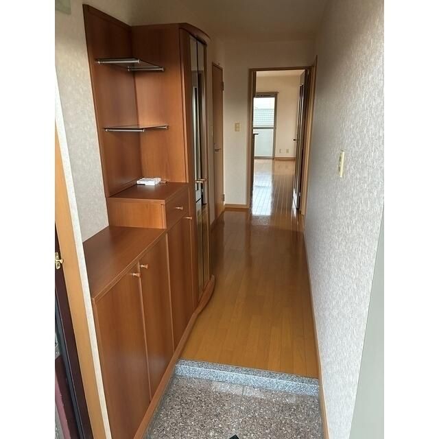 エクシージュ 玄関