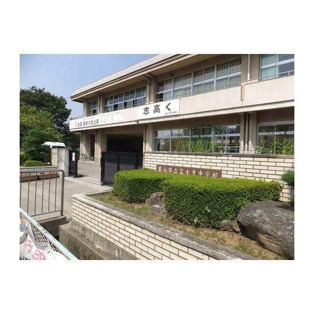 シュライン 中学校