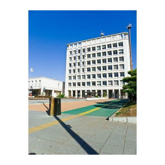 シュライン 役所