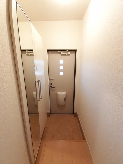 Ｓ・グランツ　Ａ 玄関