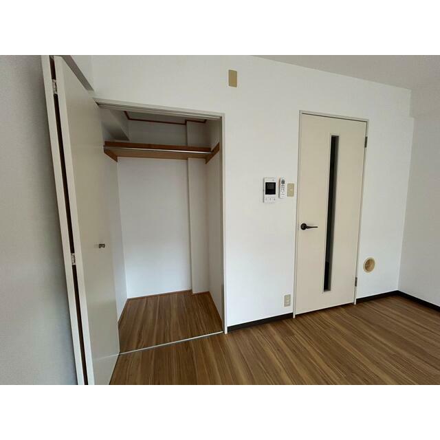 山咲ビル 収納