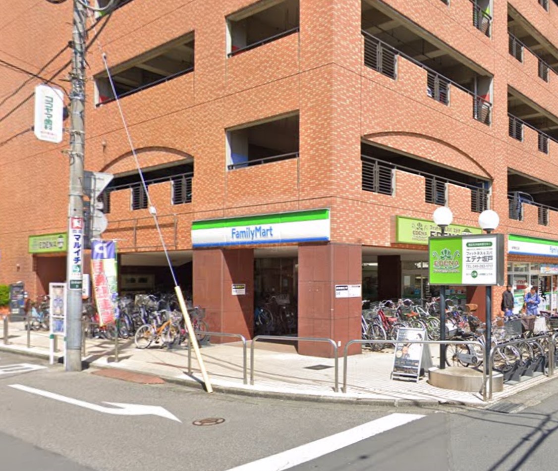 山咲ビル コンビニ