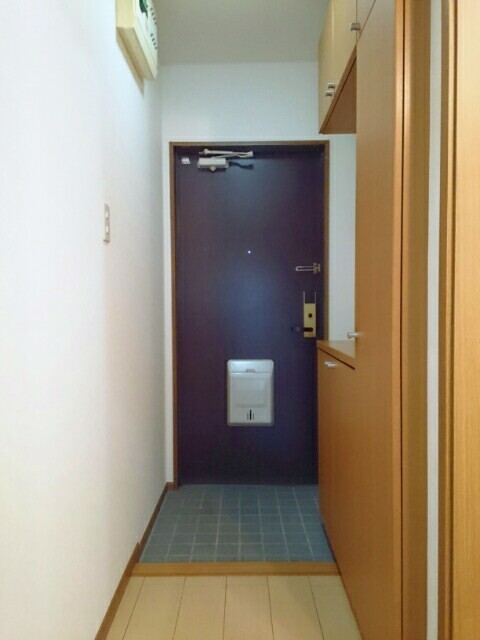 クリスタルＫＵＭＡＧＡＹＡ－Ｂ 玄関