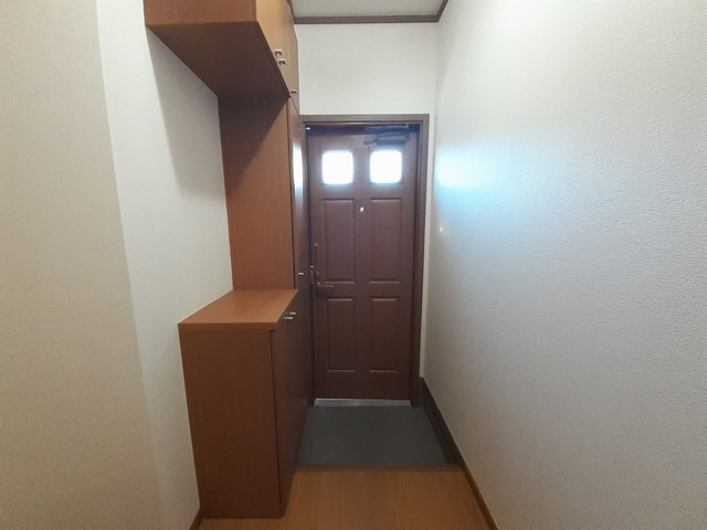 エピナール　Ｂ 玄関