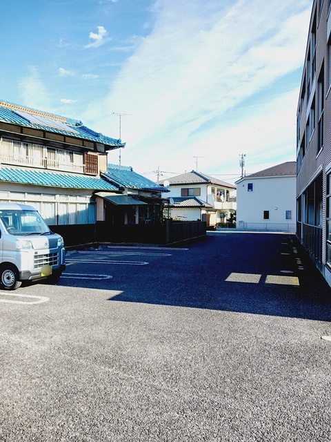 レモングラス 駐車場