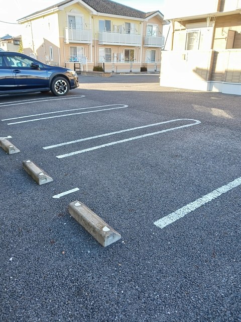 サザンクロス 駐車場
