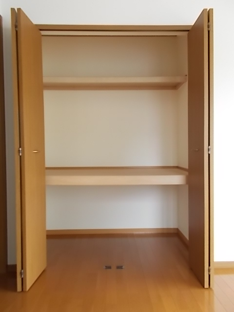 サンクレスト東野 収納