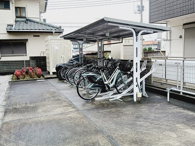 ラフィーネ その他