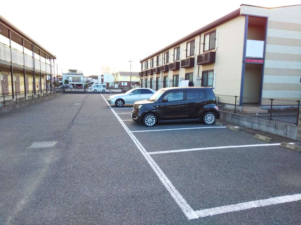 レオパレスハルシオン その他