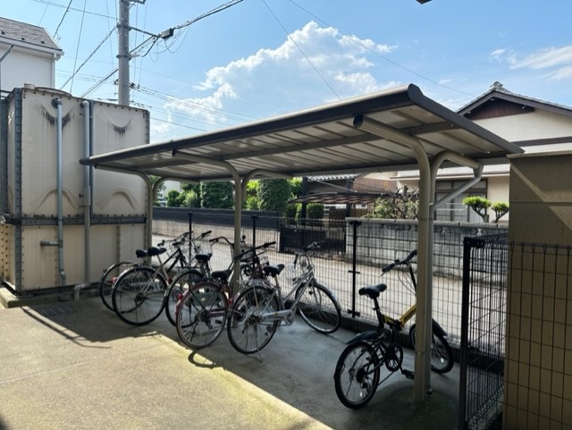 レオパレスルーナ その他