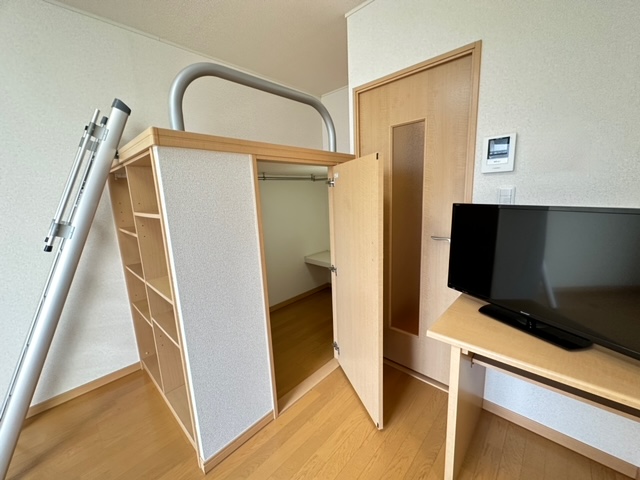 レオパレスルーナ その他