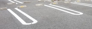サン・ブリーズⅡ 駐車場