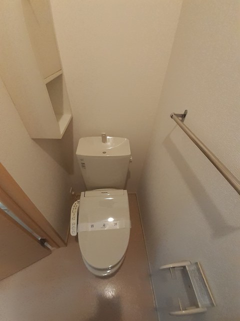 バーントシェンナ　Ⅰ トイレ