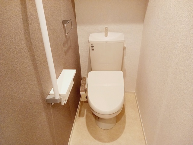 クレッセント毛呂山 トイレ
