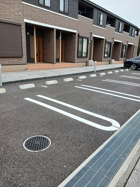 エトワーレ 駐車場
