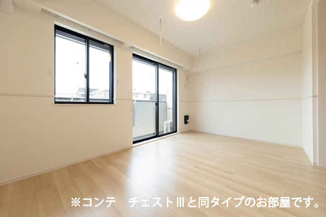 ヒカルサ熊谷久下ウエスト リビング