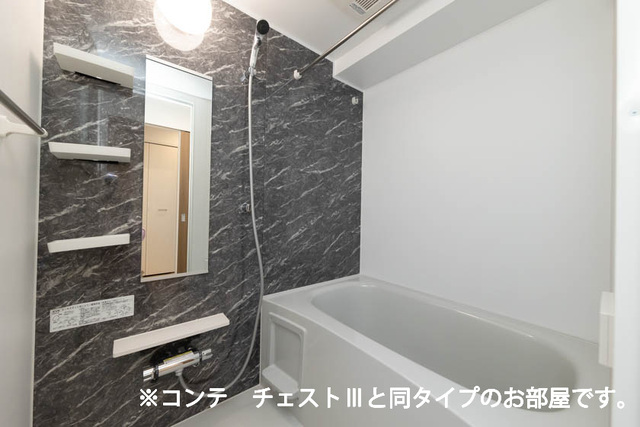 ヒカルサ熊谷久下ウエスト 風呂画像