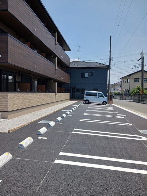 ヒカルサ熊谷久下 駐車場