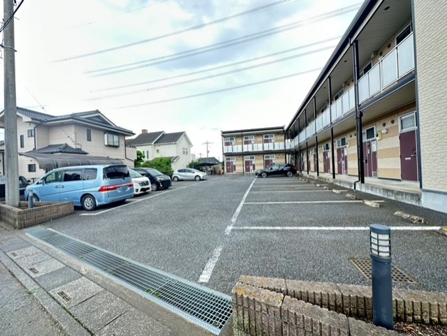 レオパレス椿原 その他