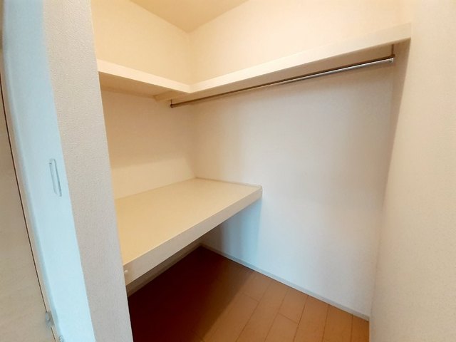 アース　ビレッジ　Ⅰ 収納