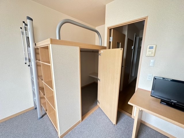 レオパレスルーナ その他