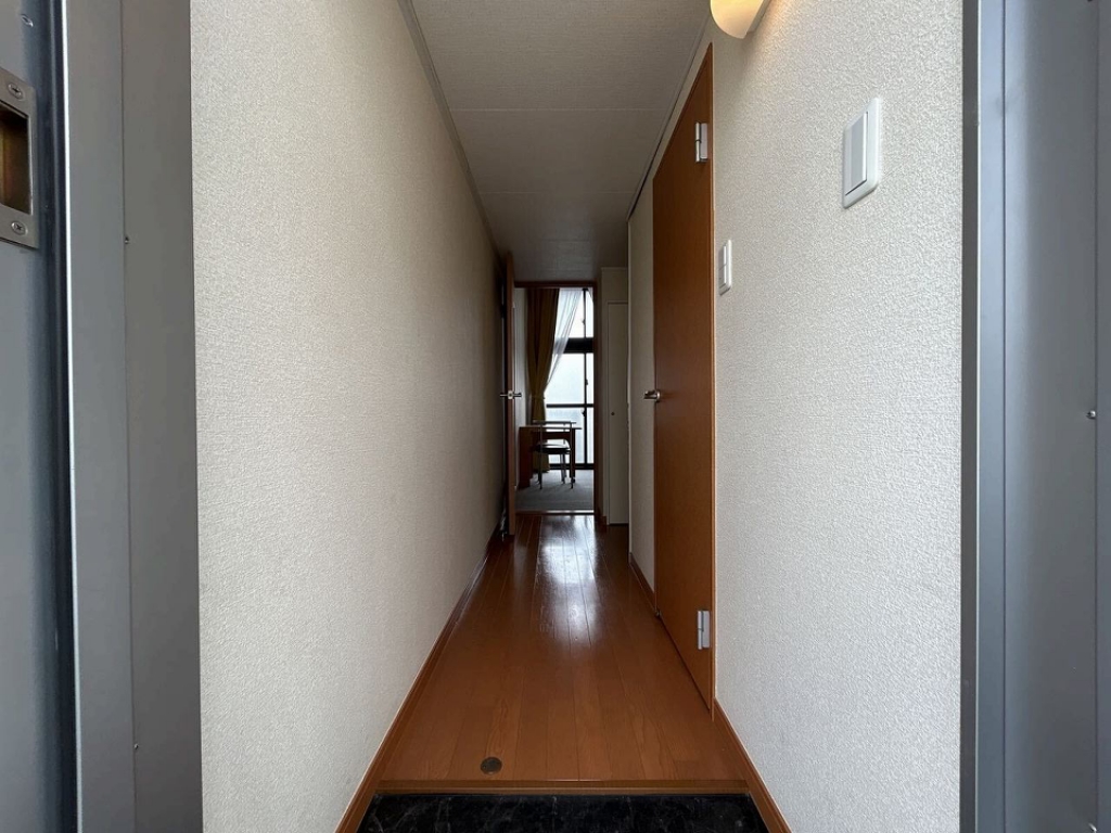 レオパレスＭＡＲＵＴＡＫＡ 玄関