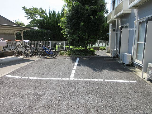 レオパレスＹＯＳＨＩＯＫＡ その他