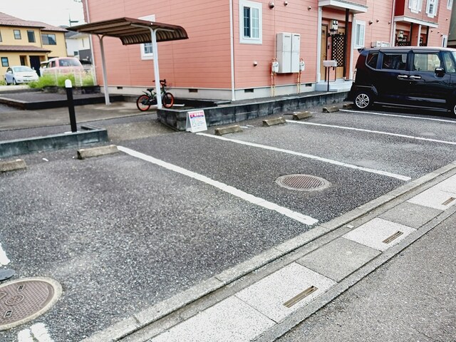サウスウィンド　Ｋ 駐車場