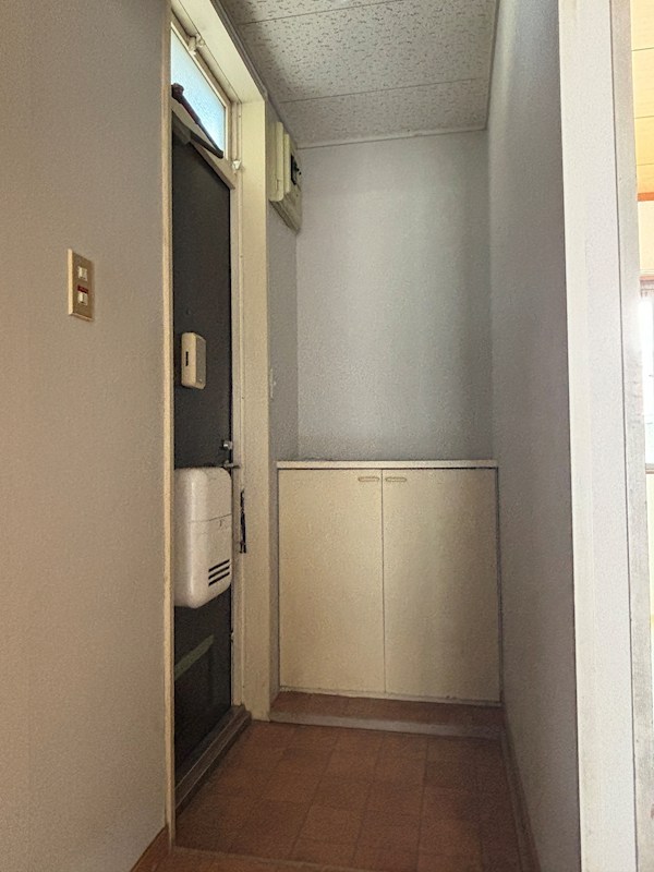 霜田コーポ 玄関